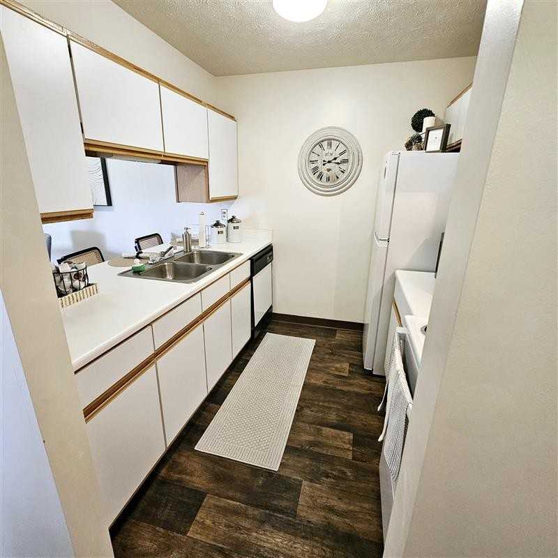 1815 Raleigh Ave #1770D - Photo 5 of 11