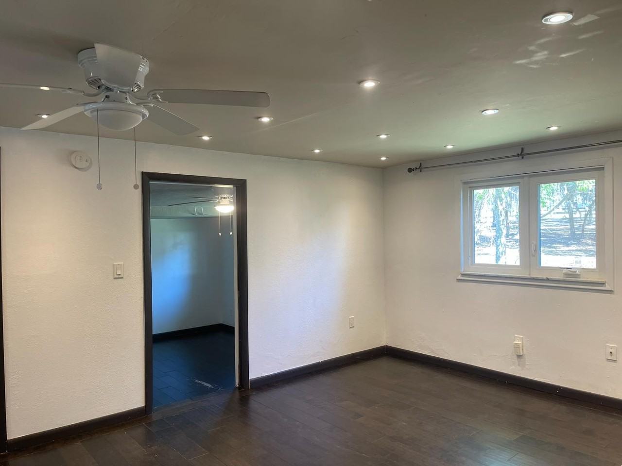 10140 Lake Louisa Rd - Photo 7 of 11