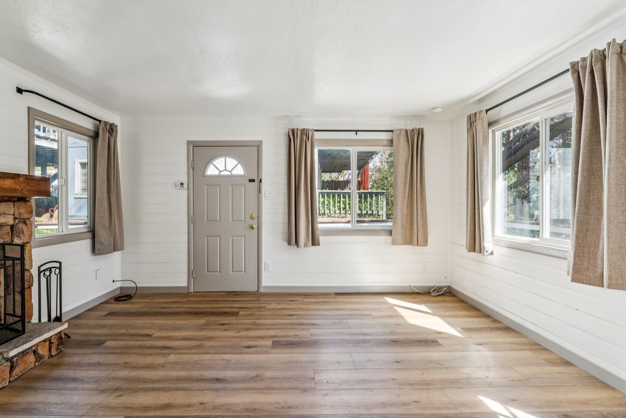 28880 Cedar Dr #NA - Photo 4 of 22