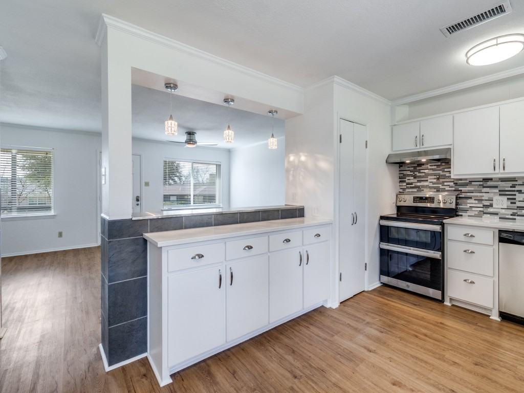 8655 Ashcroft Ave #NA - Photo 5 of 24