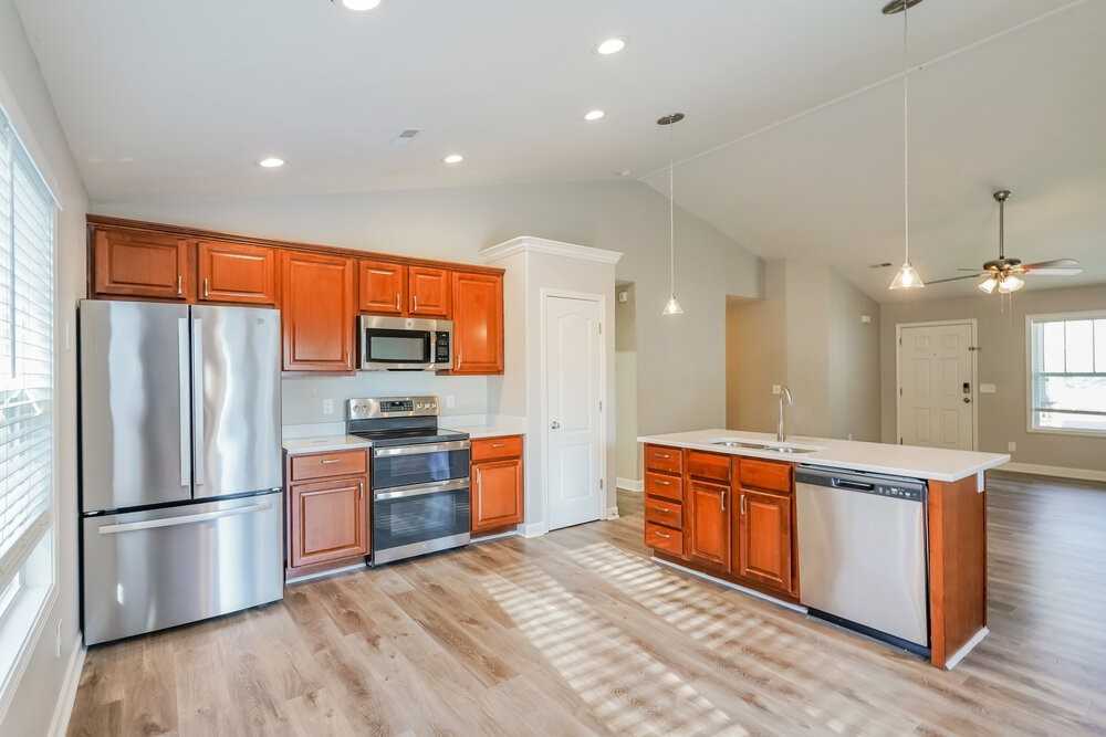 2002 Owl Ct - Photo 6 of 16