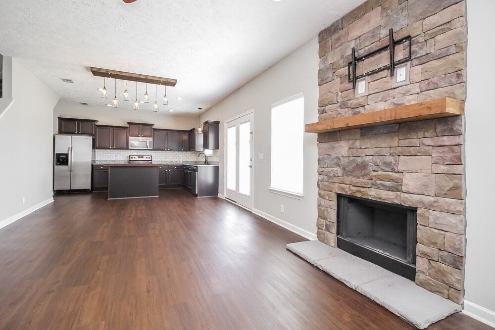 2654 Salem Glen Xing - Photo 5 of 16