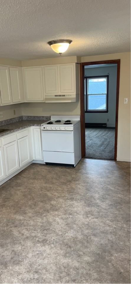 505 S Mechanic St #B - Photo 5 of 10