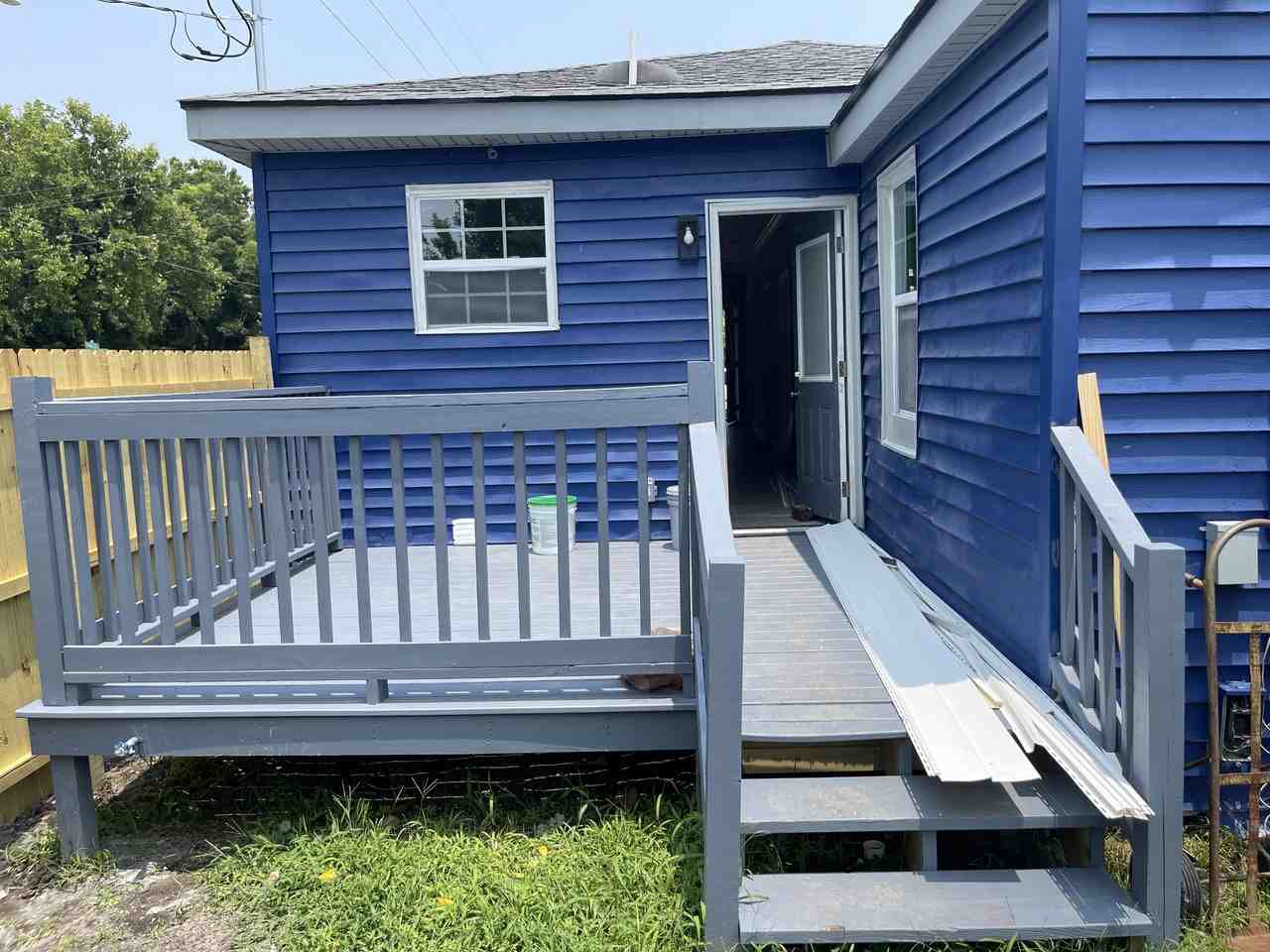 801 Rockefeller St #NA - Photo 2 of 21