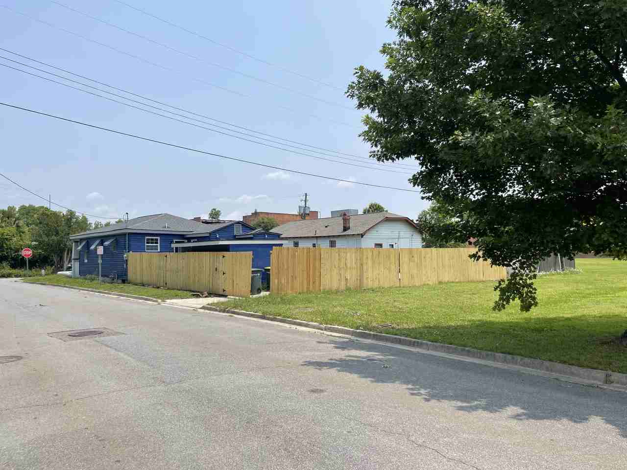 801 Rockefeller St #NA - Photo 3 of 21