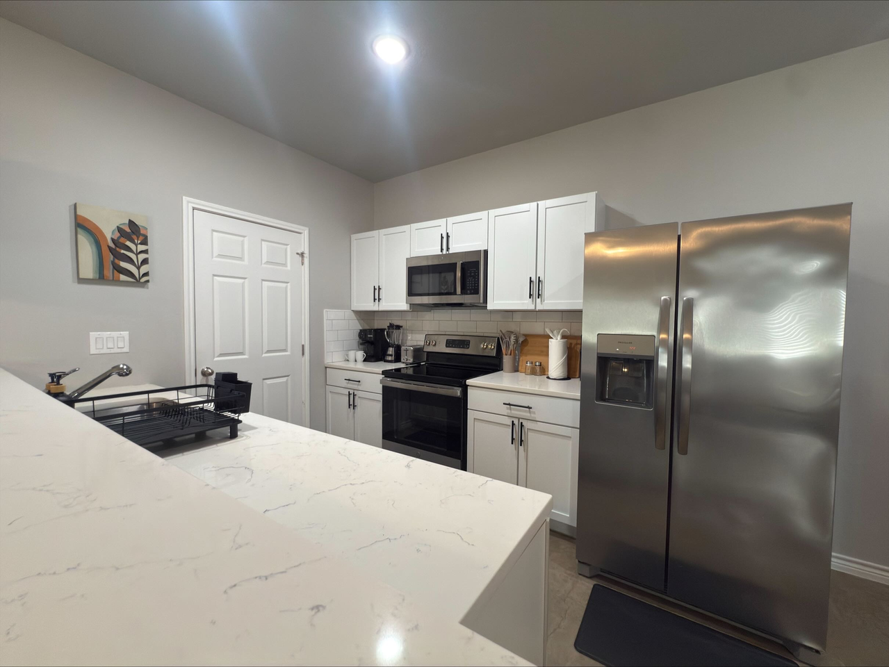 1204 N 8th St #B - Photo 5 of 15