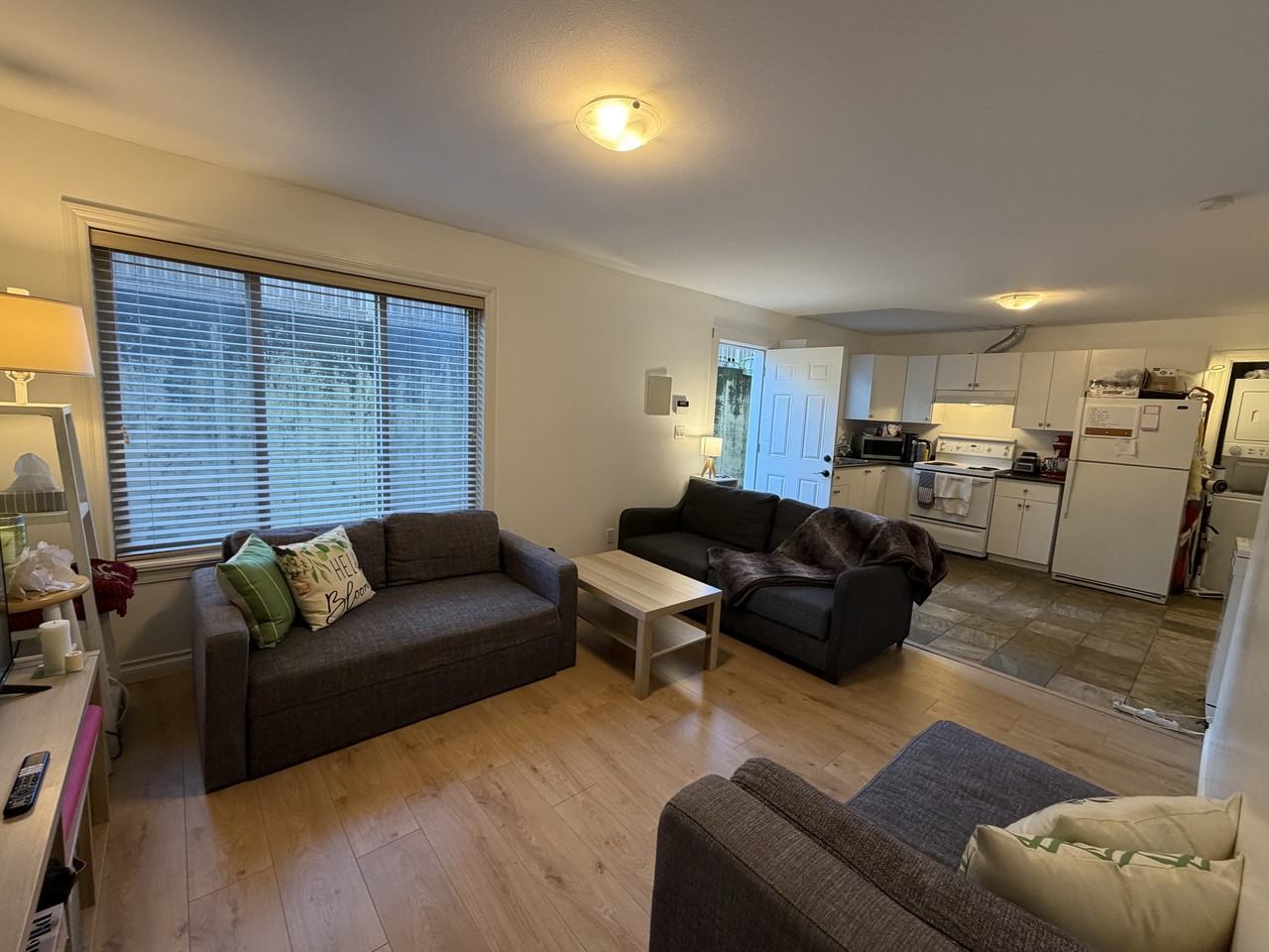 8435 171 St #1 - Photo 2 of 5