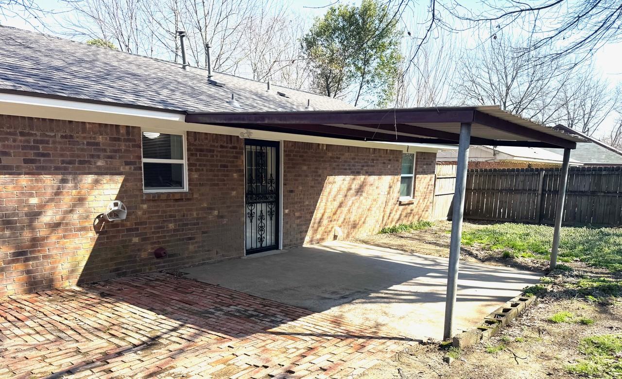 6475 Yorkshire Rd #1 - Photo 2 of 14