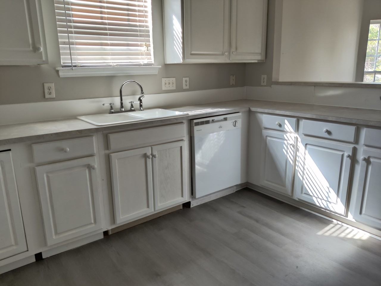 2536 Carmathen Rd #1 - Photo 2 of 20