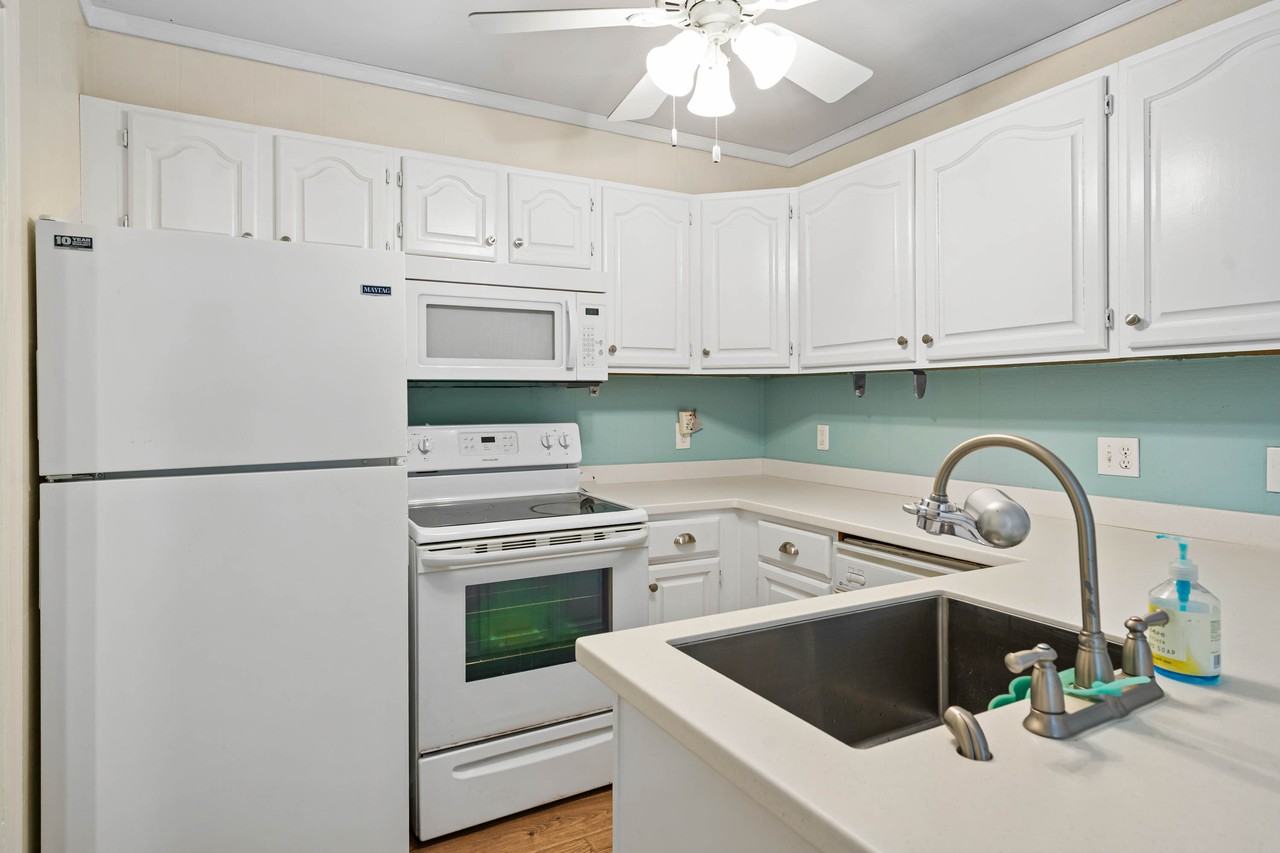 38256 Hummingbird Lane - 1Unit 214 #1 - Photo 5 of 30