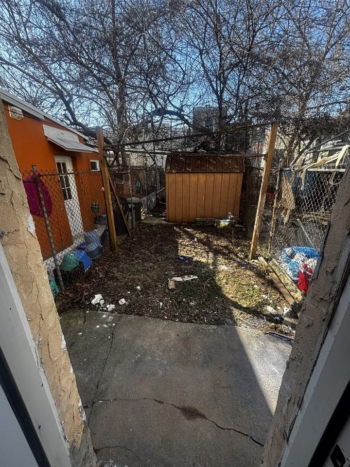 2534 N Water St #1 - Photo 5 of 10