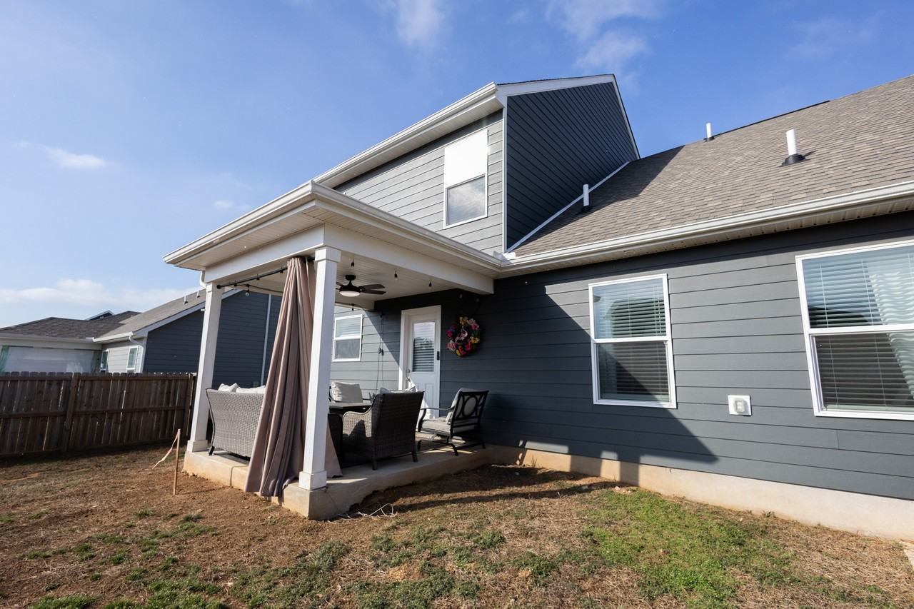 3174 White Ash St #1 - Photo 3 of 18