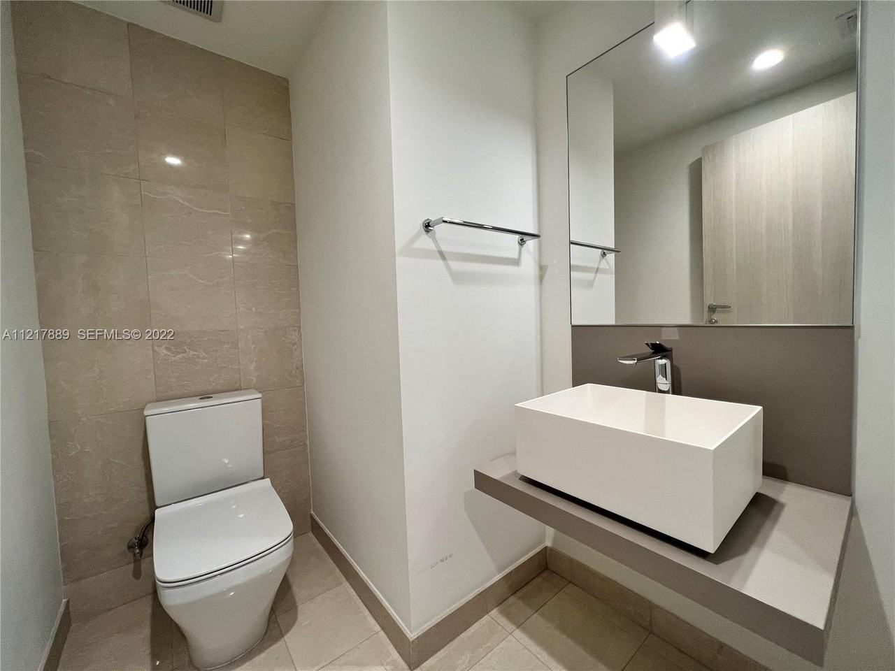 1000 Brickell Plaza #1903 - Photo 4 of 17