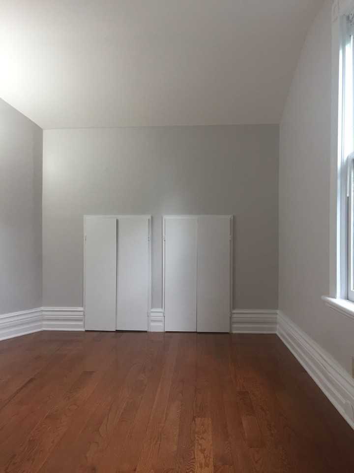 242 Bernard Avenue - Photo 6 of 9