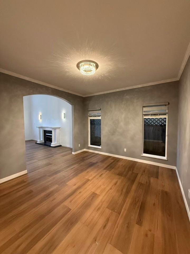 3200 River Road - Photo 6 of 49