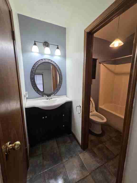 4197 Bradley Dr - Photo 6 of 11