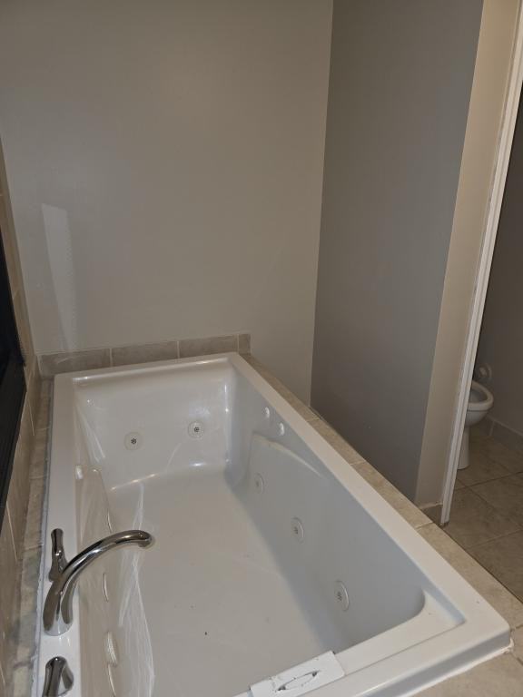 6832 S Clyde Ave - Photo 3 of 18