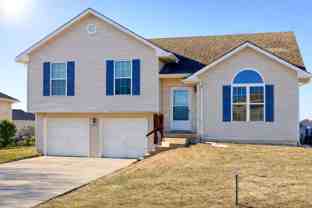 2213 Larkspur St - Photo 1 of 1