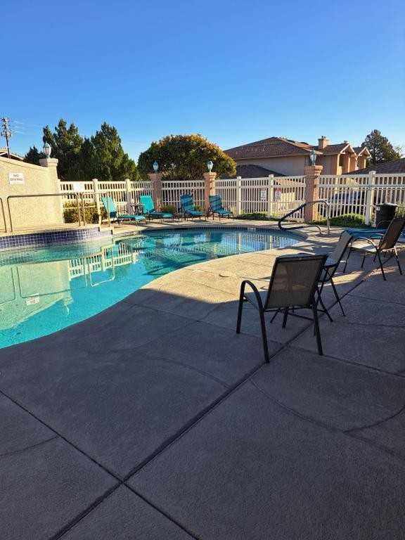 985 E Mingus Ave - Photo 2 of 18