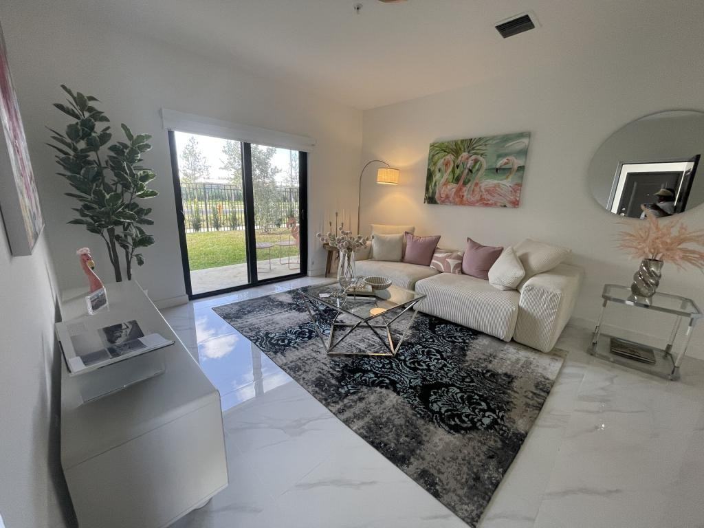 Hialeah Apartments - Photo 2 of 10