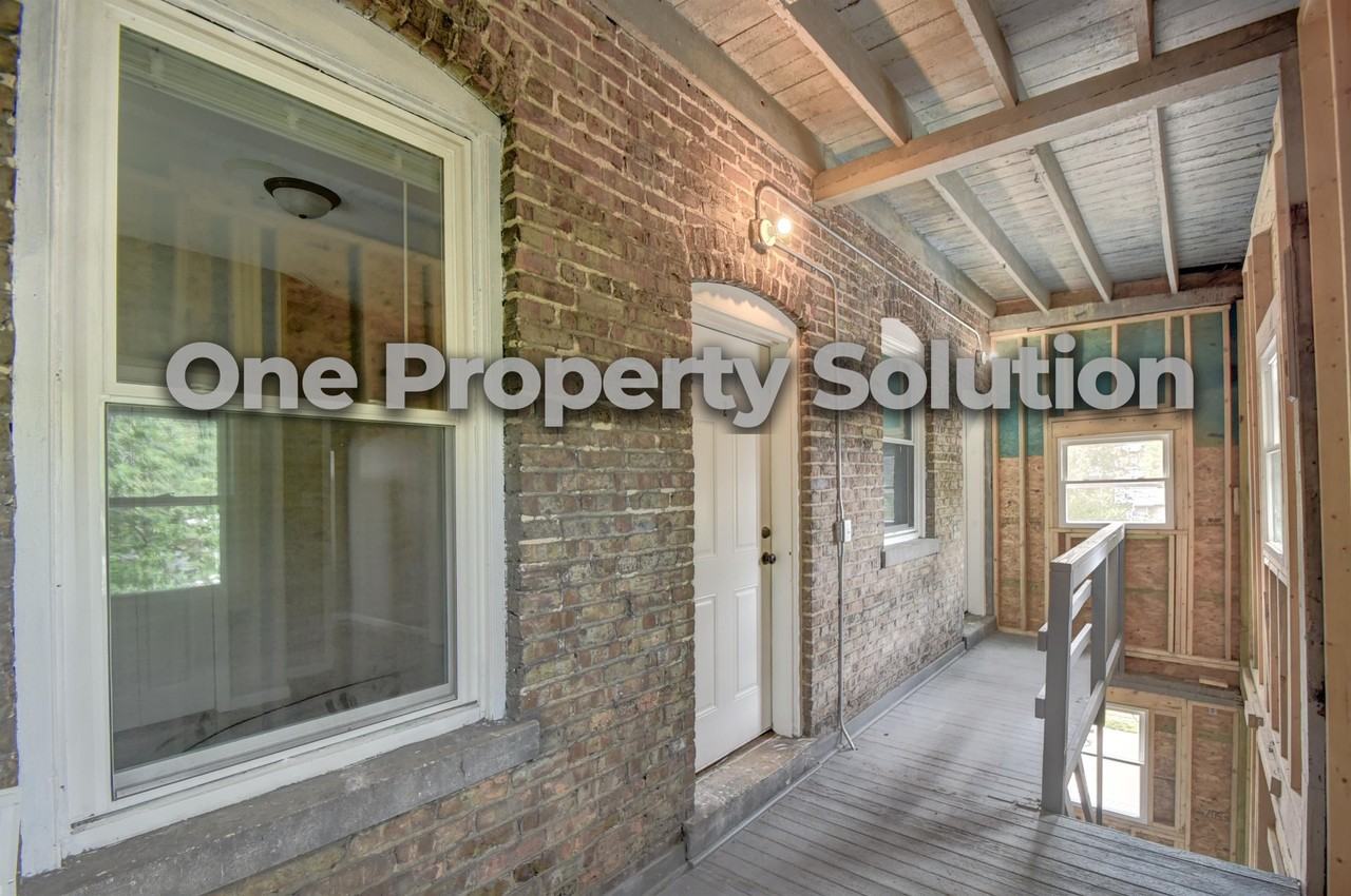 35 Ruth St #1 - Photo 6 of 12