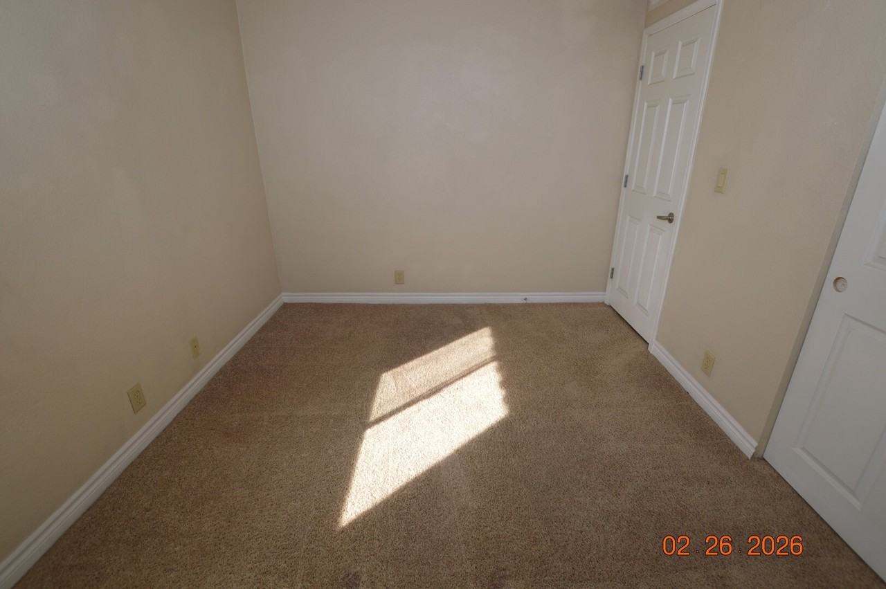 4340 Sandy River Dr #1 - Photo 3 of 18