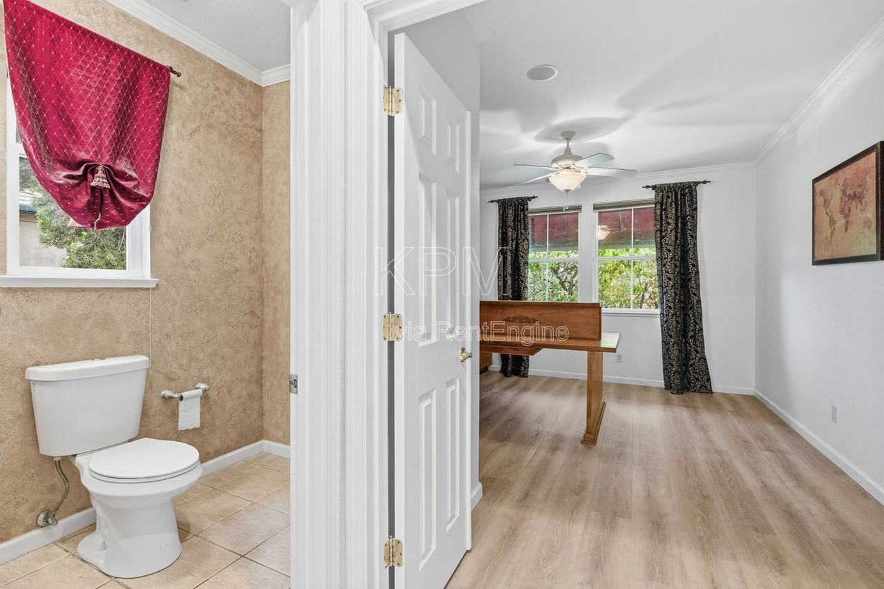 5956 Saint Andrews Dr - Photo 7 of 50