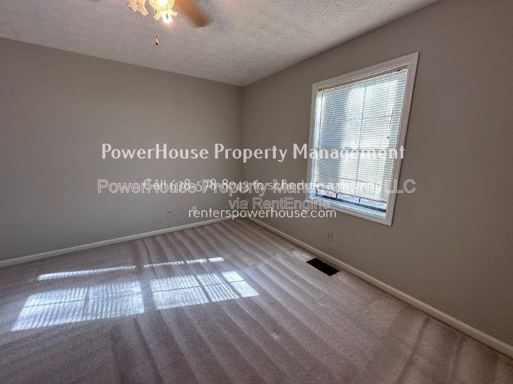 502 Oakwood Ct - Photo 7 of 29