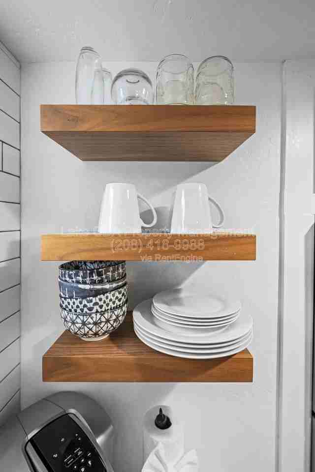 3870 N Honeysuckle Dr #B - Photo 7 of 26