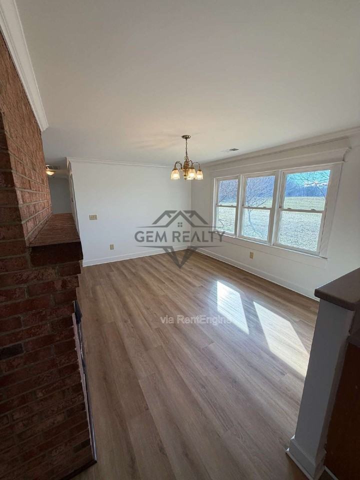 15326 Tidewater Trl - Photo 6 of 36