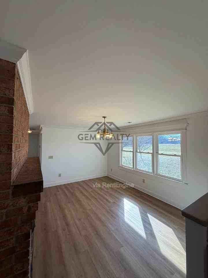 15326 Tidewater Trl - Photo 7 of 36