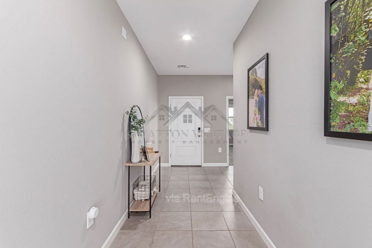 36728 N Alderney Ct - Photo 4 of 40