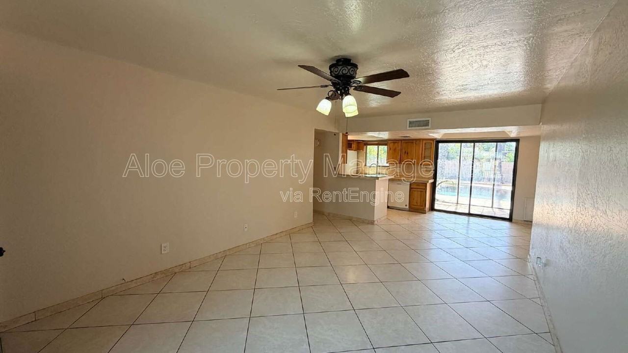 3809 E Sweetwater Ave - Photo 6 of 27