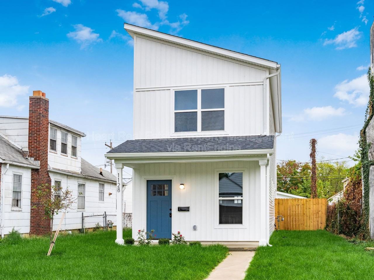 1128 Geers Ave - Photo 3 of 38