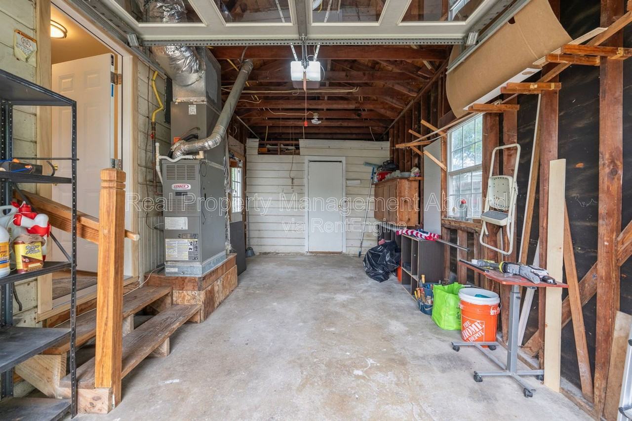 314 N Birch St - Photo 4 of 22