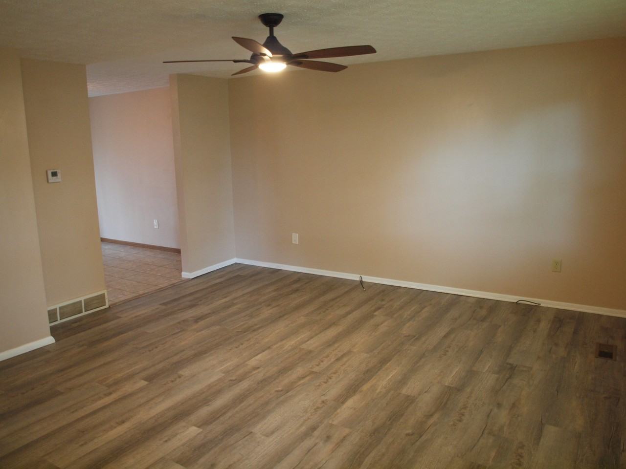 4984 Trafalgar St Sw - Photo 3 of 11
