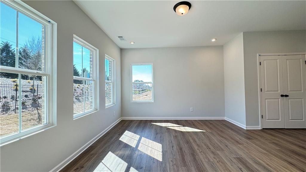 1043 Bullpen Bluffs - Photo 3 of 47