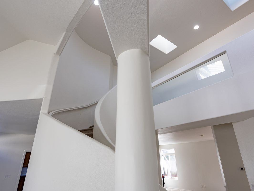 4918 Amador Dr - Photo 2 of 3