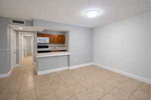 featured image of 850 Sw 129th Pl ##103