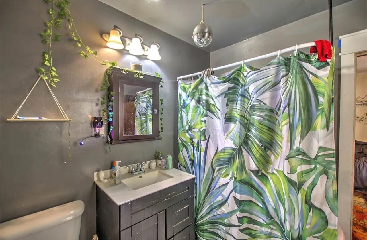 780 W Cushing St - Photo 5 of 5