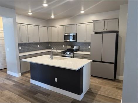 353 S Calf Creek Ave - Photo 7 of 14