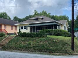 featured image of 1625 17th St