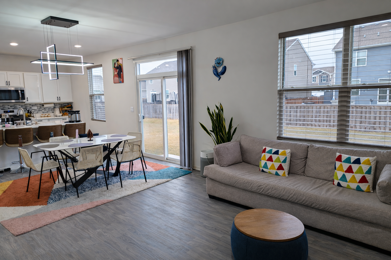 1619 Emma Ln - Photo 4 of 23