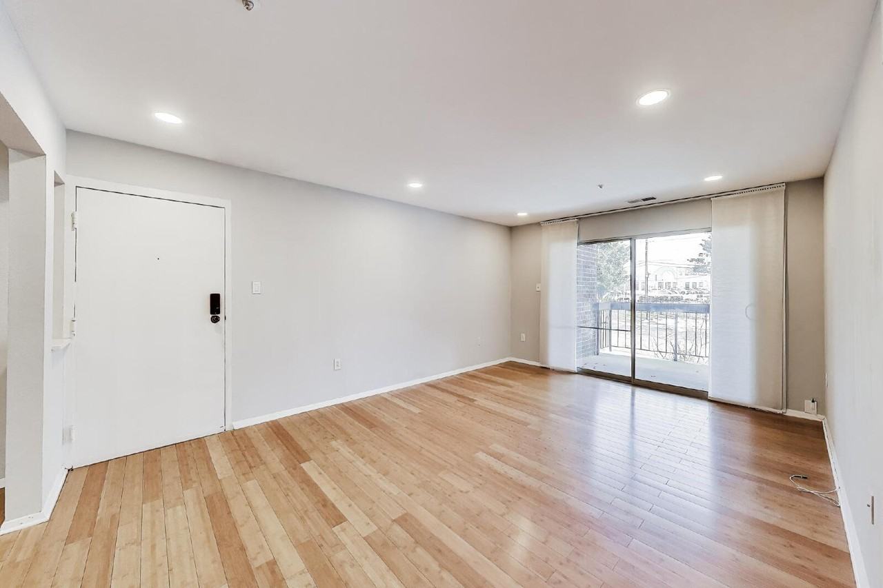 7802 Guildberry Ct #201 - Photo 5 of 24