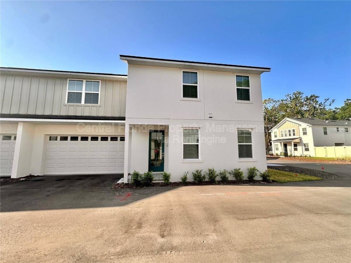 2220 S Bumby Ave #120 - Photo 3 of 10