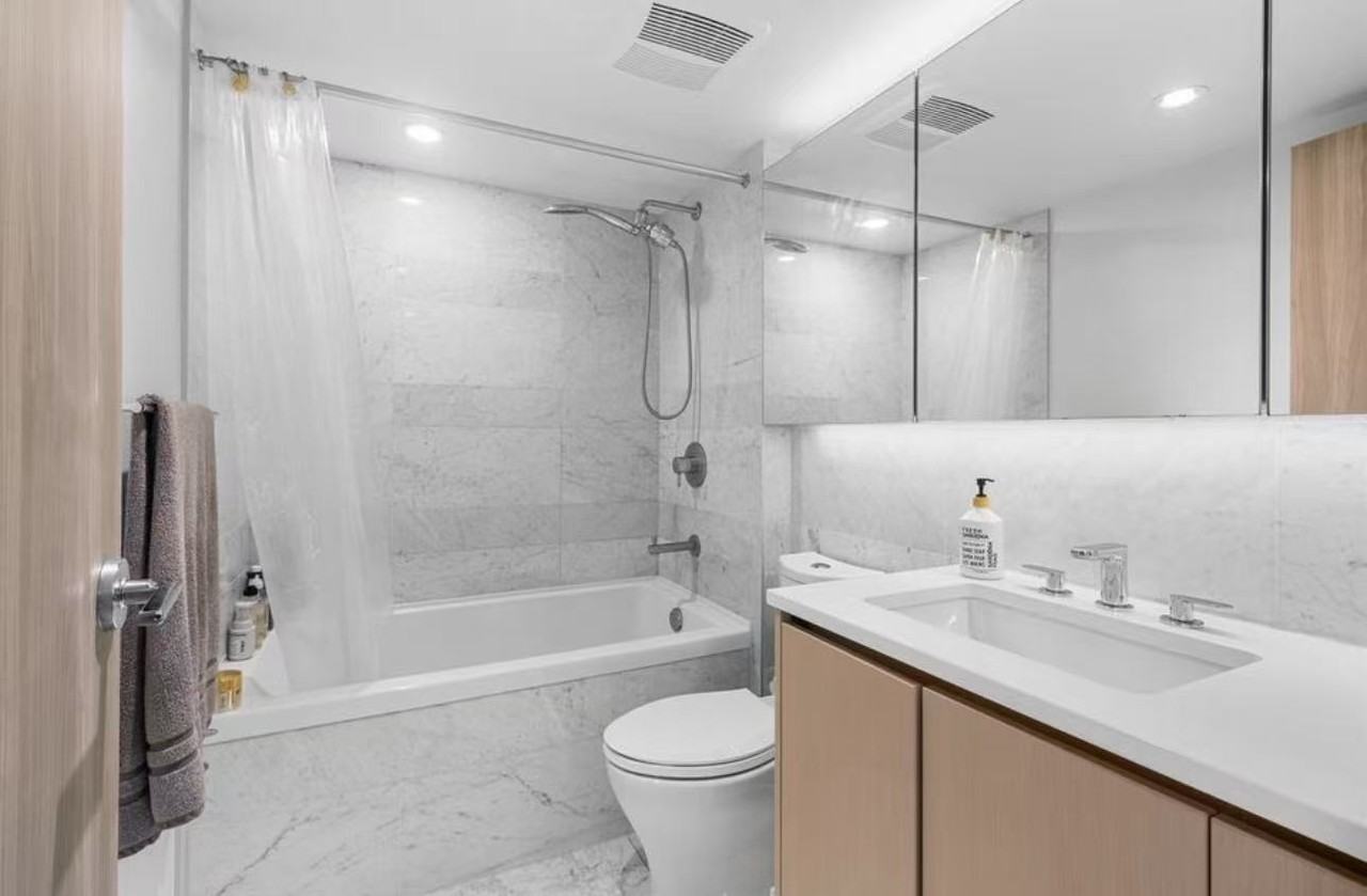 8900 Hazelbridge Way - Photo 5 of 8