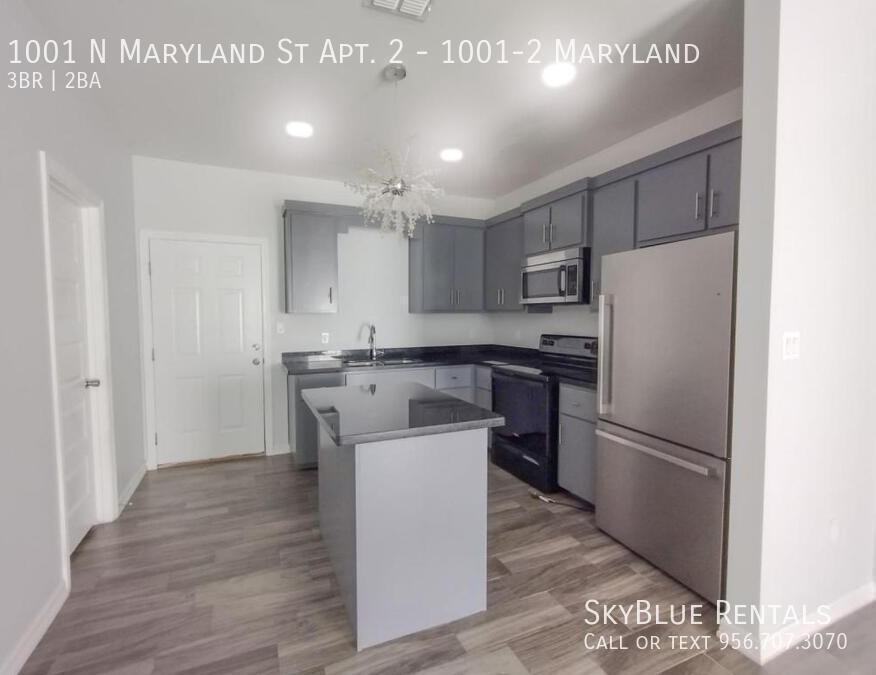 1001 N Maryland St Apt 2 - Photo 3 of 12