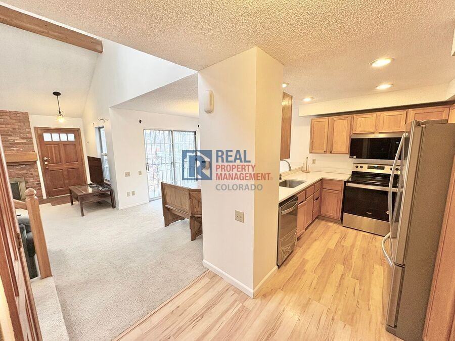 971 S Evanston Cir - Photo 7 of 21