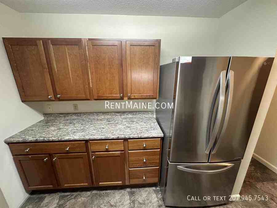 26 Longrale Park Apt E - Photo 4 of 19