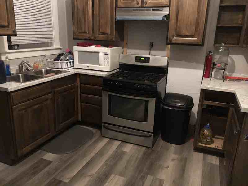 907 Chartiers Ave #2 - Photo 3 of 5